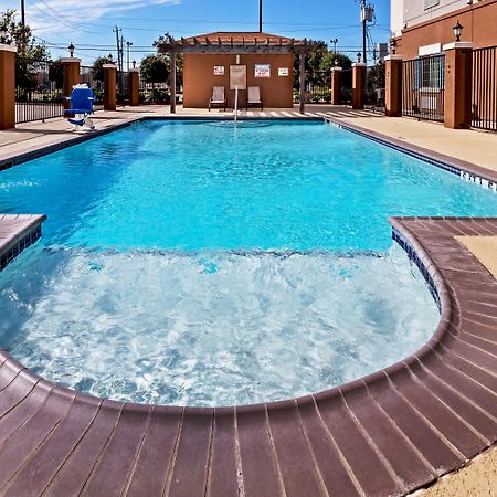 Candlewood Suites Baytown By Ihg Exteriér fotografie